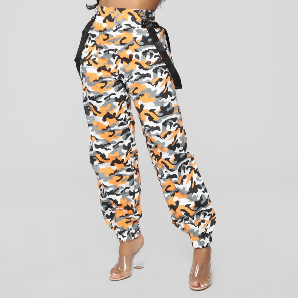 Fashion Nova Just A Little Sus Pants - Orange